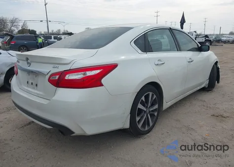 2016 Nissan Altima 2.5 Sr z USA, uszkodzony, nr VIN 1N4AL3AP9GC184393